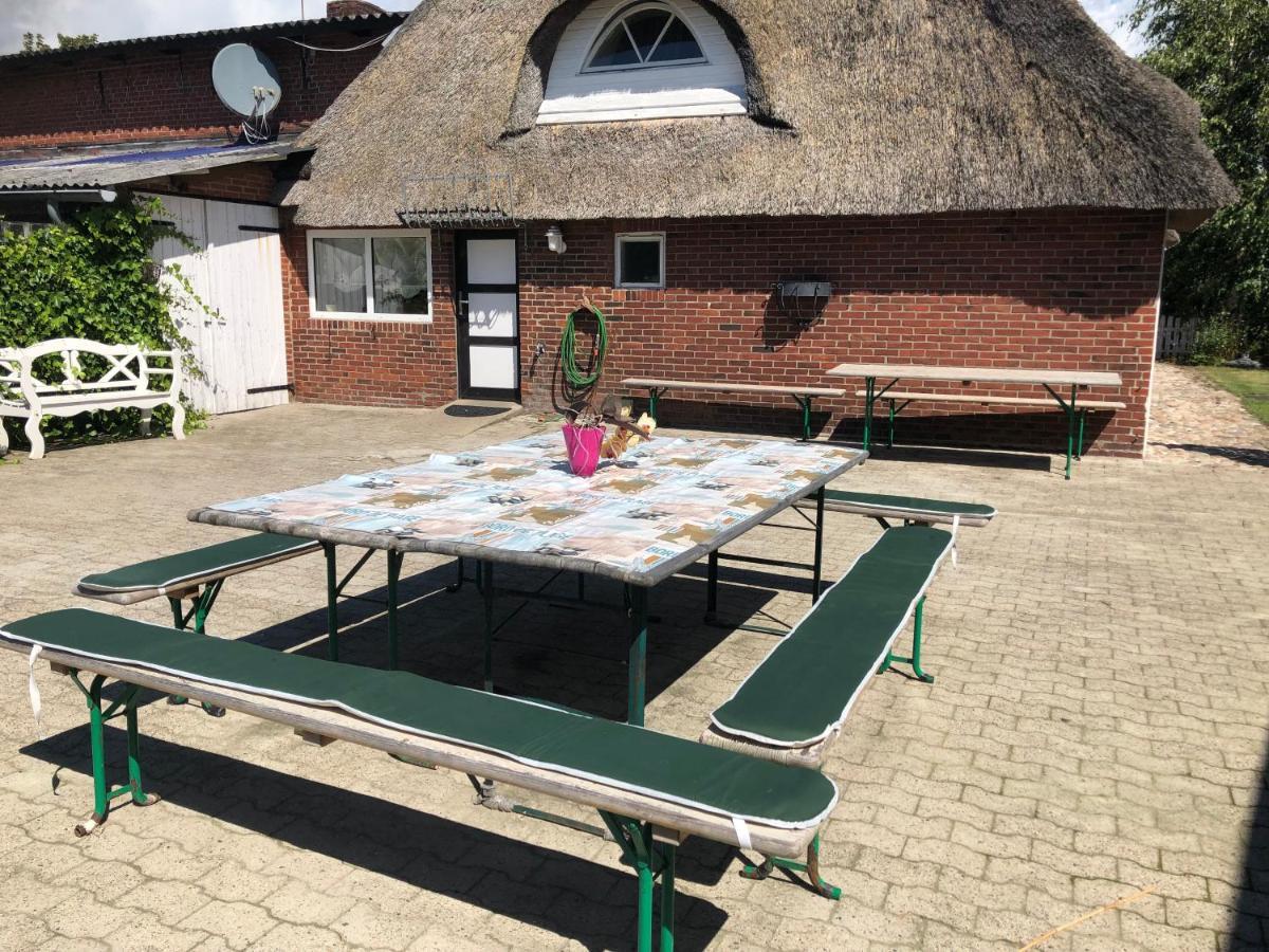 Grosszuegiges Reetdachhaus An Der Nordsee Langenhorn Zewnętrze zdjęcie